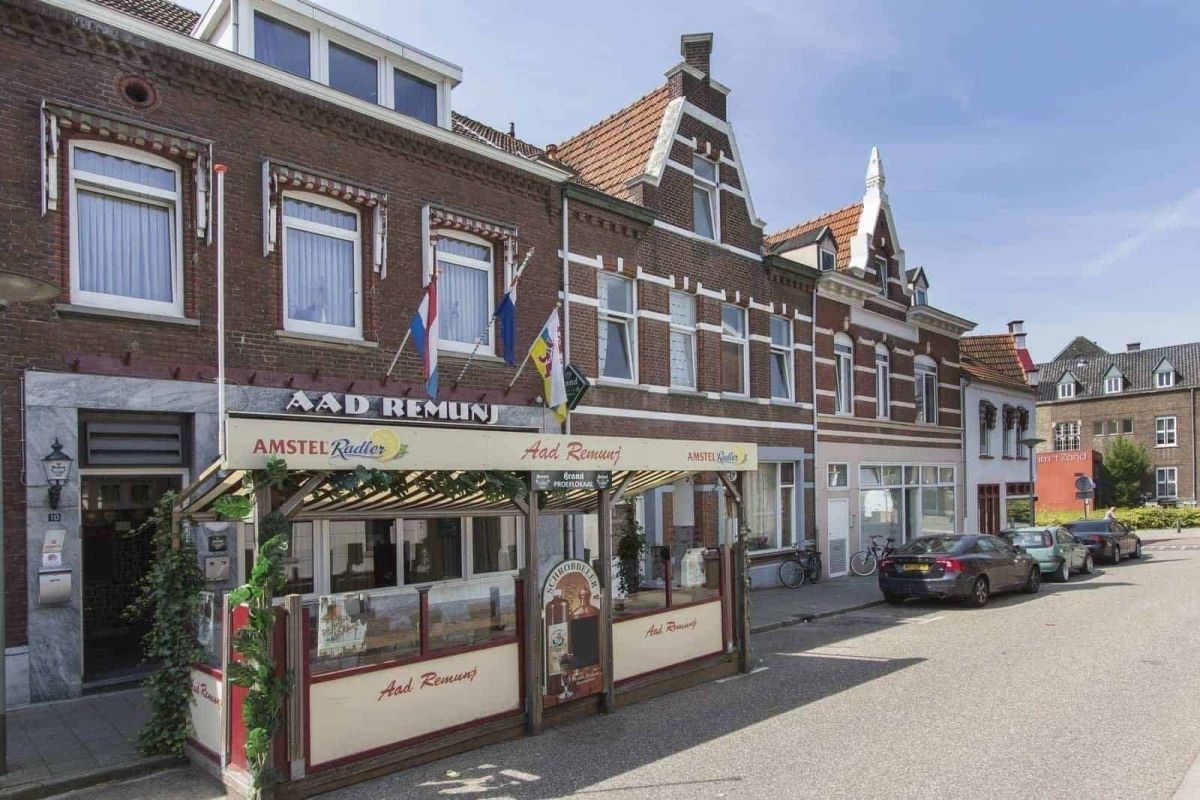 Aad Remunj in Roermond - foto 1