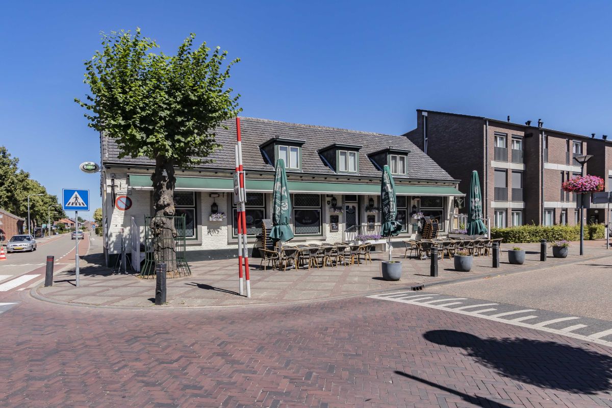 Café Den Hook in Heythuysen - foto 1