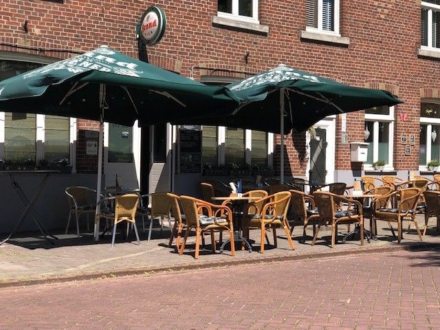 Cafe Old Inn in Cadier en Keer - foto 2
