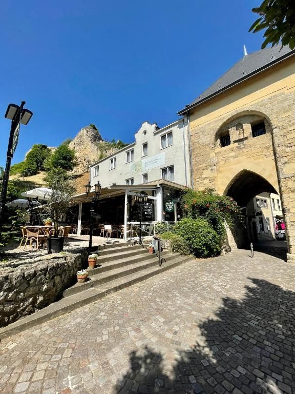 Restaurant /terras met B&B kamers op toplocatie! in Valkenburg - foto 1